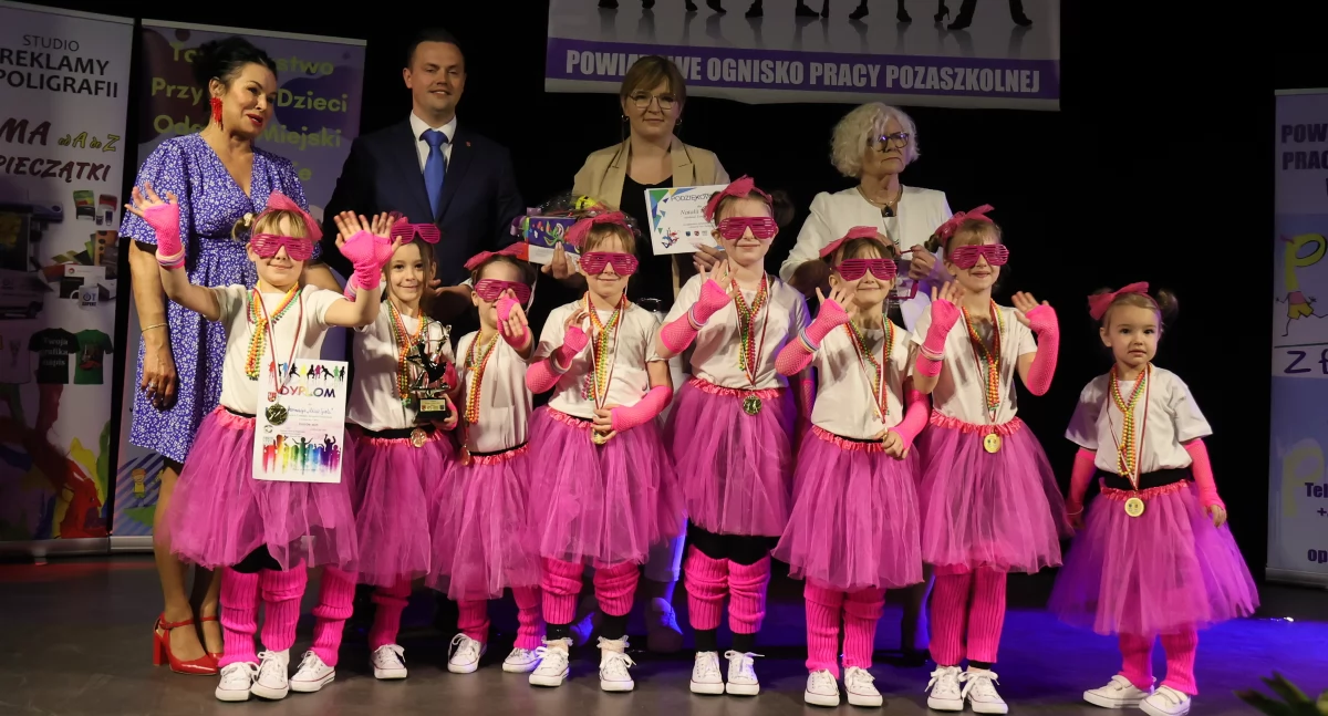 Konkursy Zawody, [AKTUALIZACJA]Powiatowy Konkurs Tańca Młodzi tancerze pokazali klasę - zdjęcie, fotografia