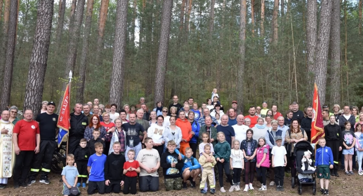 Kościół Religia, Wrzosy pielgrzymowali rowerami kajakami - zdjęcie, fotografia