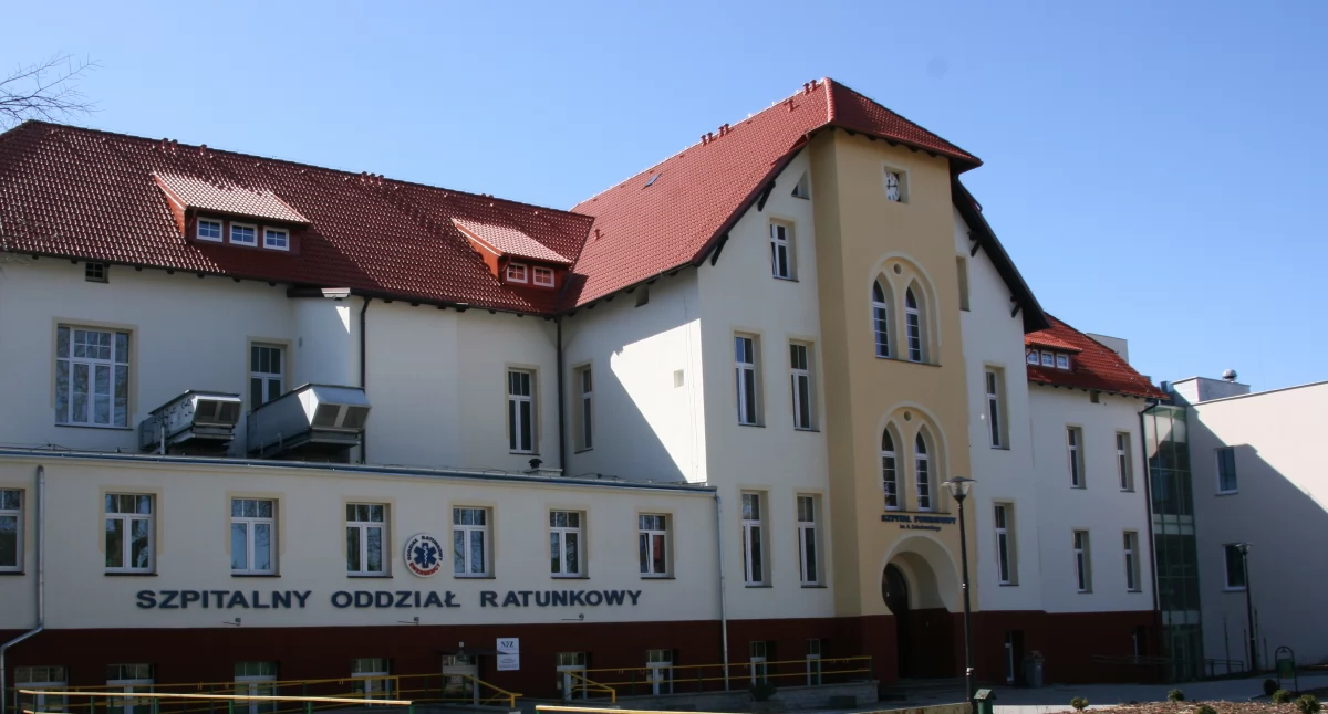 Policja - komunikaty i akcje, Pijany pacjent zaatakował pielęgniarza Złotowie - zdjęcie, fotografia