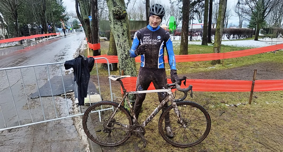Kolarstwo, Z błota do medalu Szymon Minda wraca latach i dwa zdobywa podium - zdjęcie, fotografia