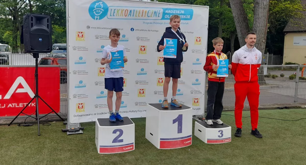 Edukacja, Błażej Siegmiller Złotowie awansem finału „Lekkoatletycznych Nadziei Olimpijskich 2025” - zdjęcie, fotografia
