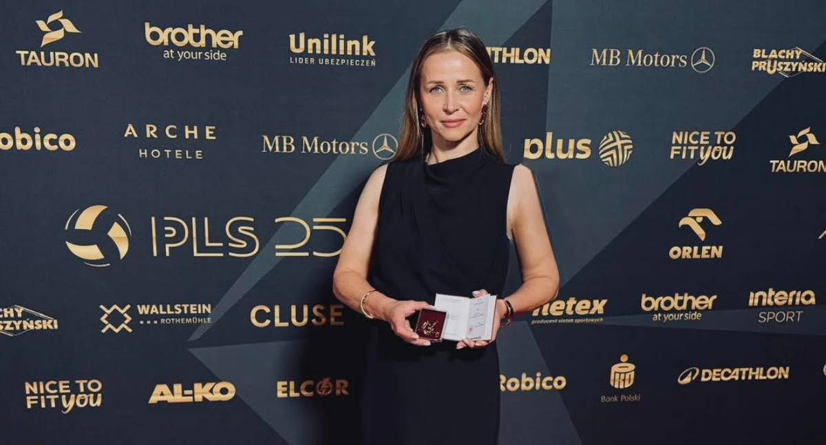 Siatkówka, Paulina Erwardt Złotowa uhonorowana Złotą Odznaką zasługi sportu - zdjęcie, fotografia