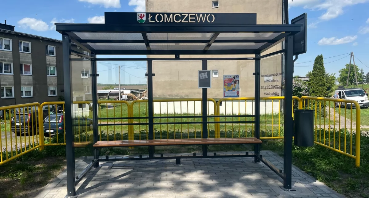 Inwestycje w powiecie, przystanki gminie Okonek komfort bezpieczeństwo pasażerów - zdjęcie, fotografia