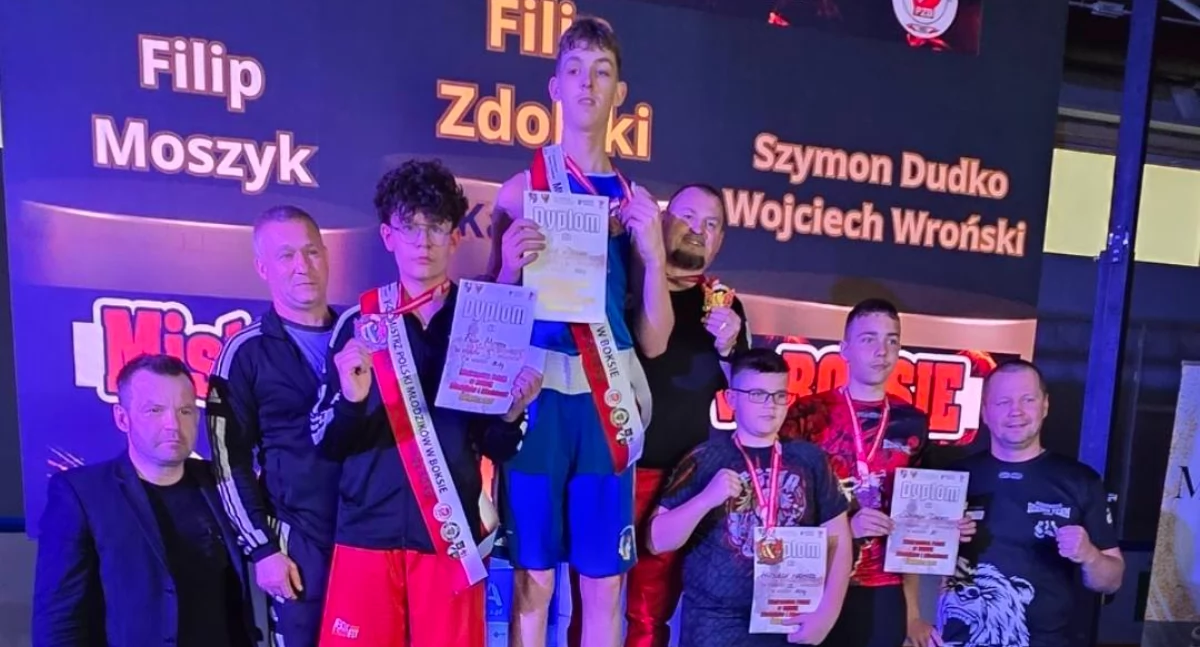 Boks, Filip Zdolski Sparta Złotów Mistrzem Polski - zdjęcie, fotografia