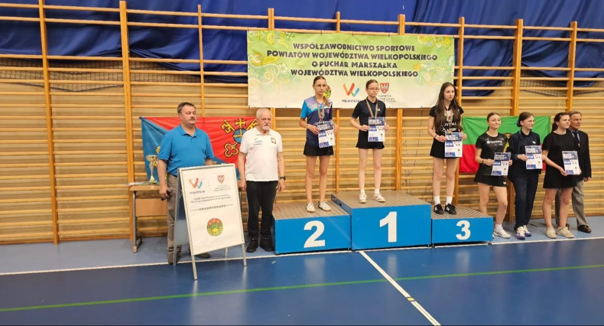 Tenis stołowy, Laura Gniazdowska mistrzynią Wielkopolski Powiat Złotowski czołówce! - zdjęcie, fotografia
