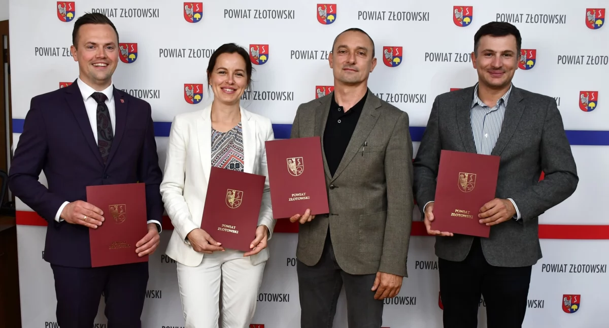 Inwestycje w powiecie, Będzie dokumentacja ścieżki rowerowej Zakrzewo Kujan Podpisano porozumienie - zdjęcie, fotografia