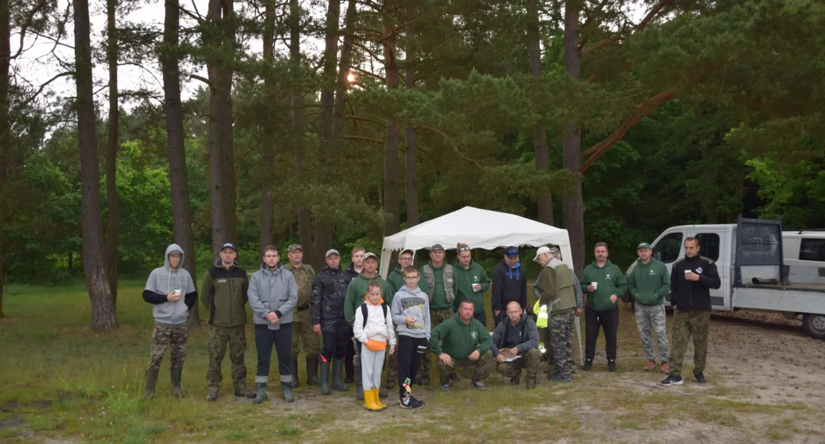 Wędkarstwo Ryby, Zwycięstwo Ksawerego Bystronia Piotra Maliszewskiego wędkarskich zmaganiach - zdjęcie, fotografia