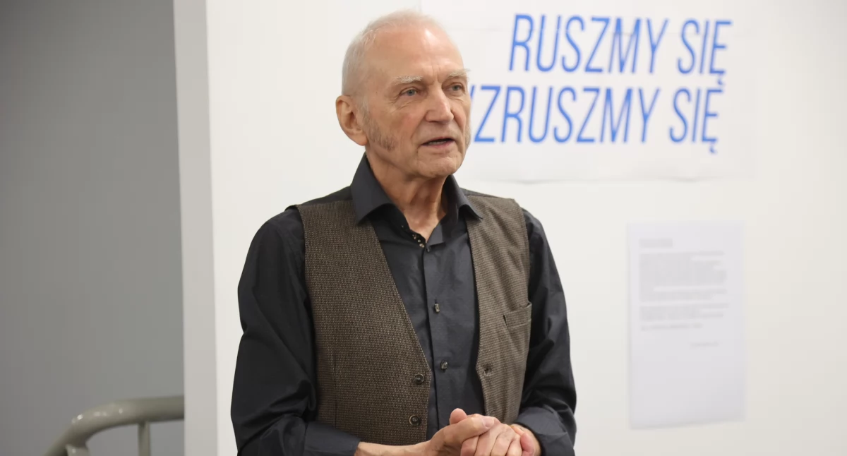 Wernisaże wystawy warsztaty, Andrzej Świetlik wraca Złotowa wystawą pełną emocji - zdjęcie, fotografia