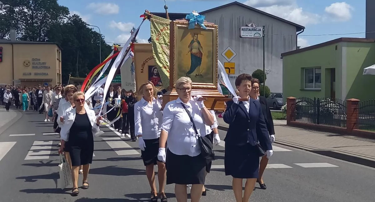 Kościół Religia, Boże Ciało Lipce Wierni przeszli procesji - zdjęcie, fotografia