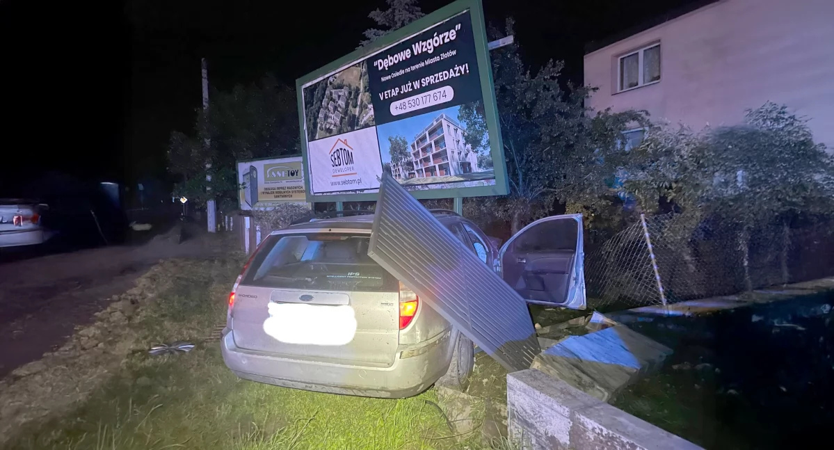 Policja - komunikaty i akcje, Nocny pościg nietrzeźwy kierowca finał przypadkowy - zdjęcie, fotografia
