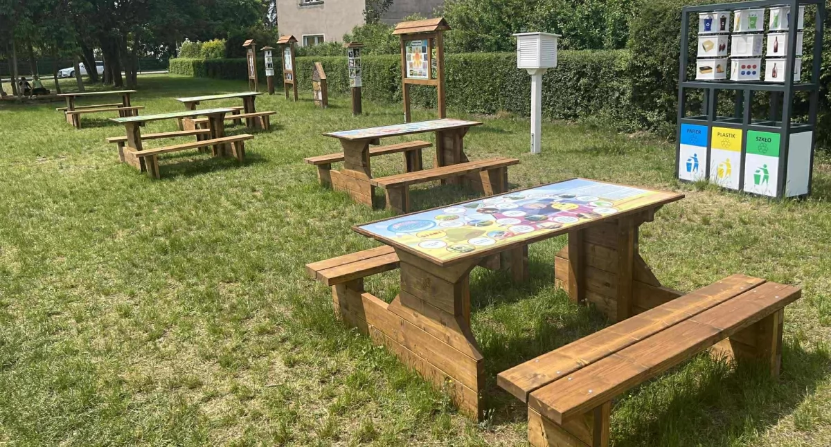 Inwestycje w powiecie, Ekopracownia balonami misją przestrzeń uczniów Jastrowiu - zdjęcie, fotografia