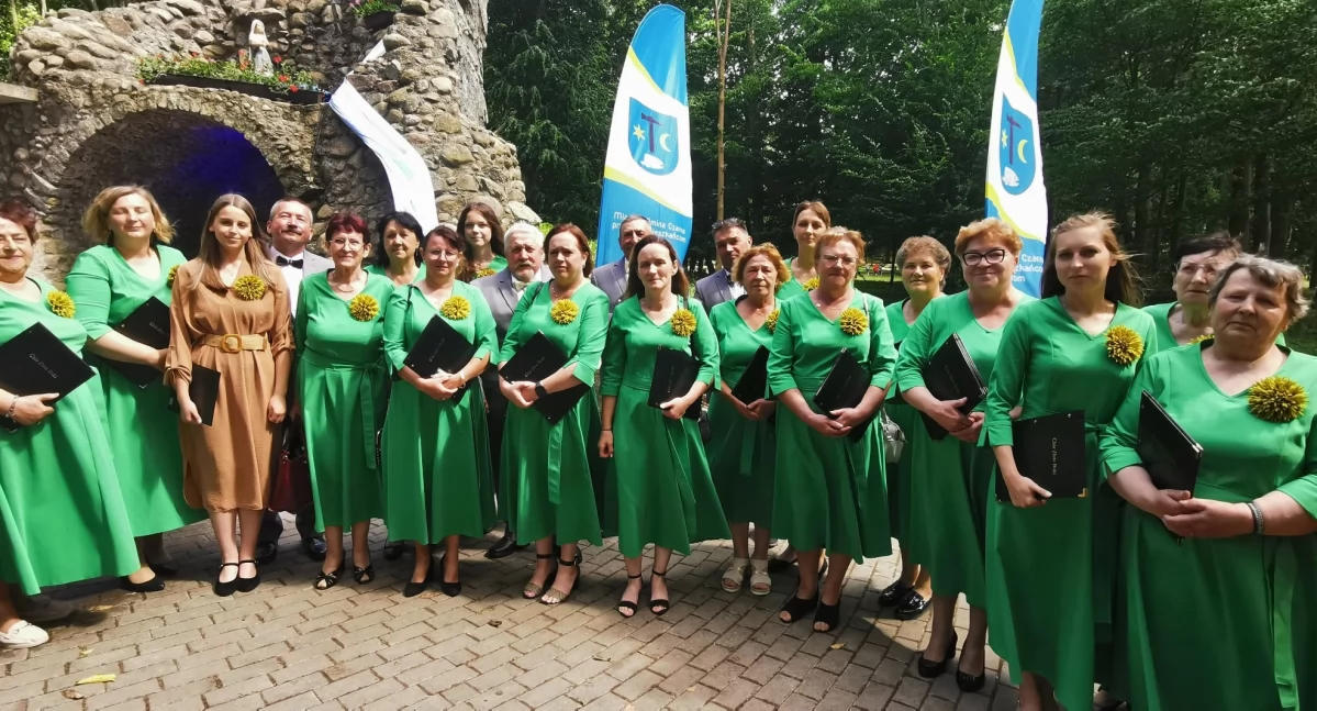 Konkursy Zawody, Chór Wielkiego Buczka miejscem festiwalu Bińczu - zdjęcie, fotografia