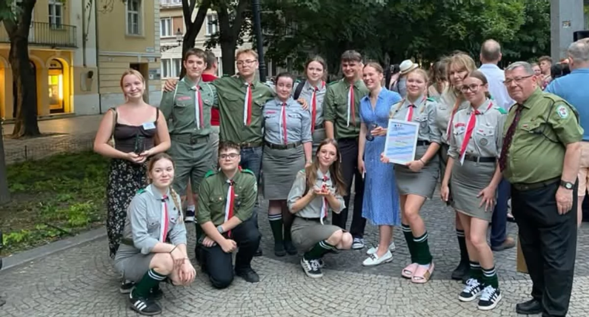 Konkursy Zawody, Wielki sukces „Fryg” Łąkiego festiwalu Bratysławie - zdjęcie, fotografia