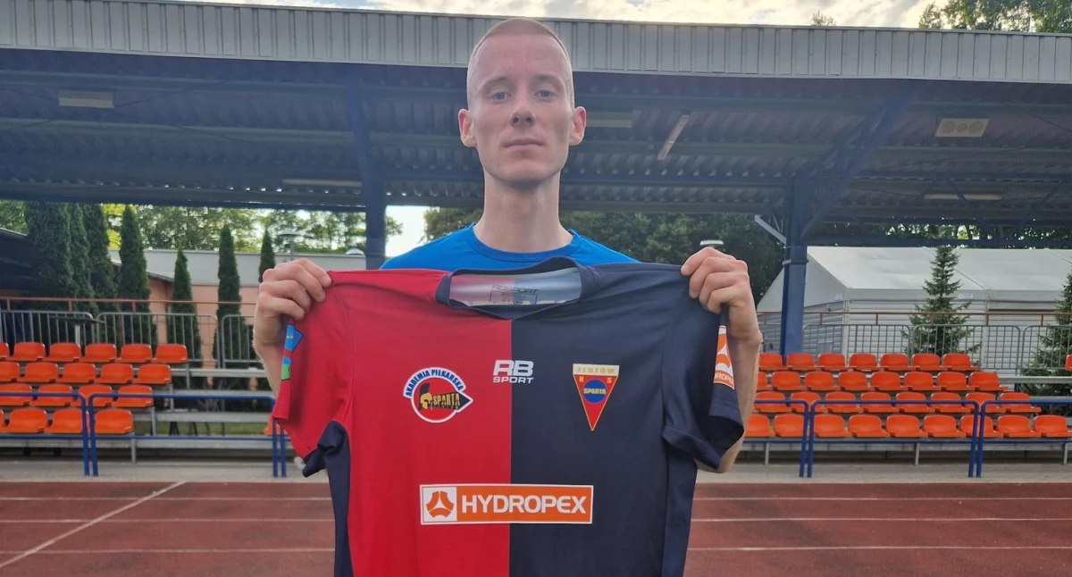 Dla 26-letniego Jana Bruskiego mecz w Skokach był oficjalnym debiutem w barwach Sparty Złotów. fot. Sparta Złotów