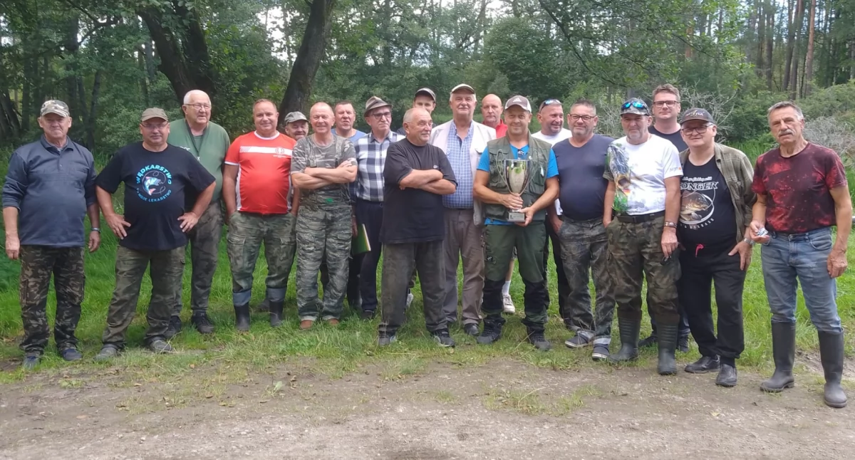 Wędkarstwo Ryby, Łowili głównie ukleje wyniki zrobili znakomite - zdjęcie, fotografia