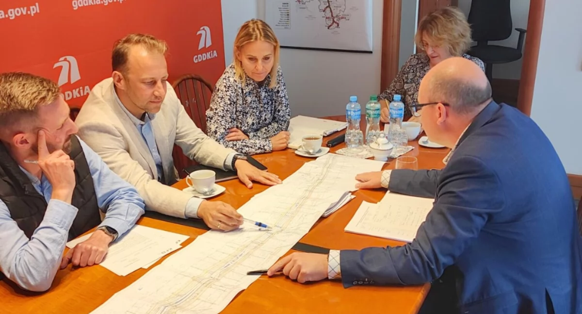 Ile to już razy samorządowcy z Jastrowia oglądali tę dokumentację! Fot UMiG Jastrowie