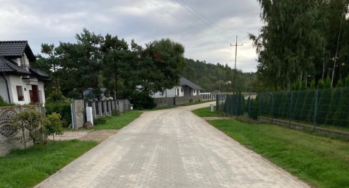 Inwestycje w powiecie, Przebudowa Miodowej Dębowej Okonku zakończona - zdjęcie, fotografia