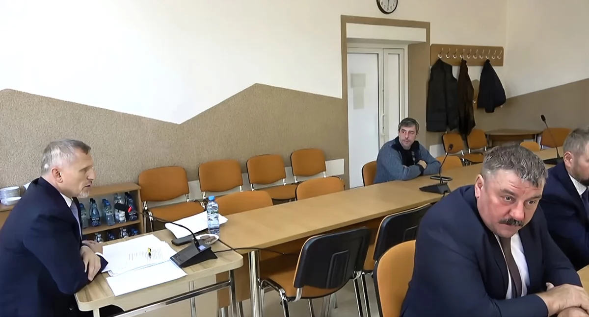 Ludzie losy pasje, „Broń obronie szkoły” Szokujące słowa adresem radnych - zdjęcie, fotografia