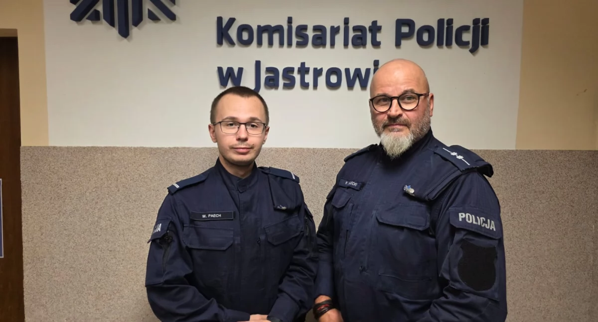 Osoby poszukiwane i zaginięcia, Policjanci Jastrowia pomogli zaginionemu seniorowi który przeszedł 150km! - zdjęcie, fotografia
