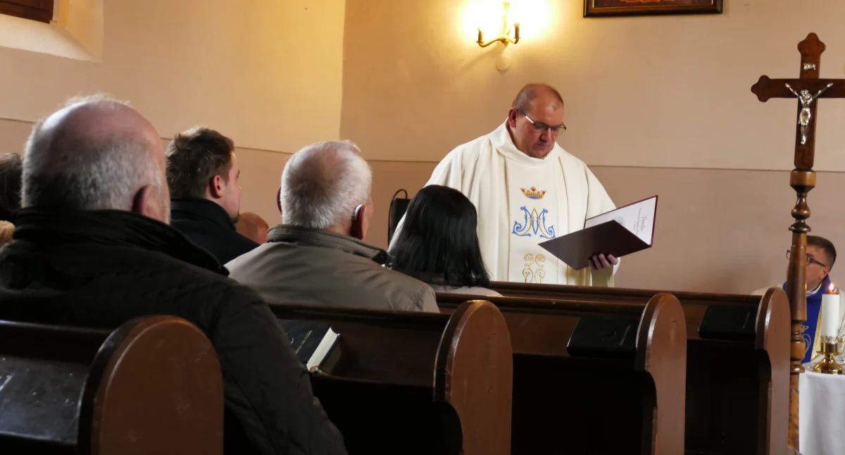 Kościół Religia, Kościół Debrznie ponownie otwarty - zdjęcie, fotografia