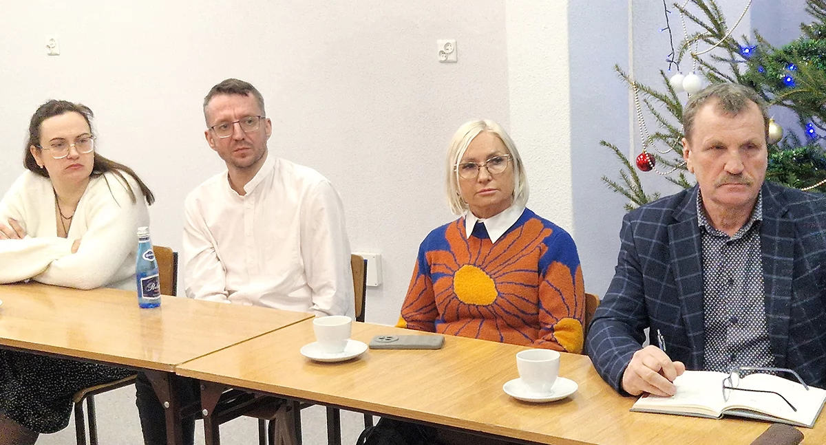 Dorota Rąpała – druga z prawej