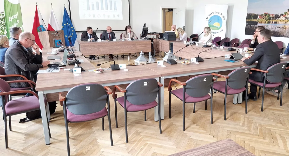 Na tym posiedzeniu nie było żadnego przedstawiciela Złotowa poza przewodniczącym S. Wojtuniem
