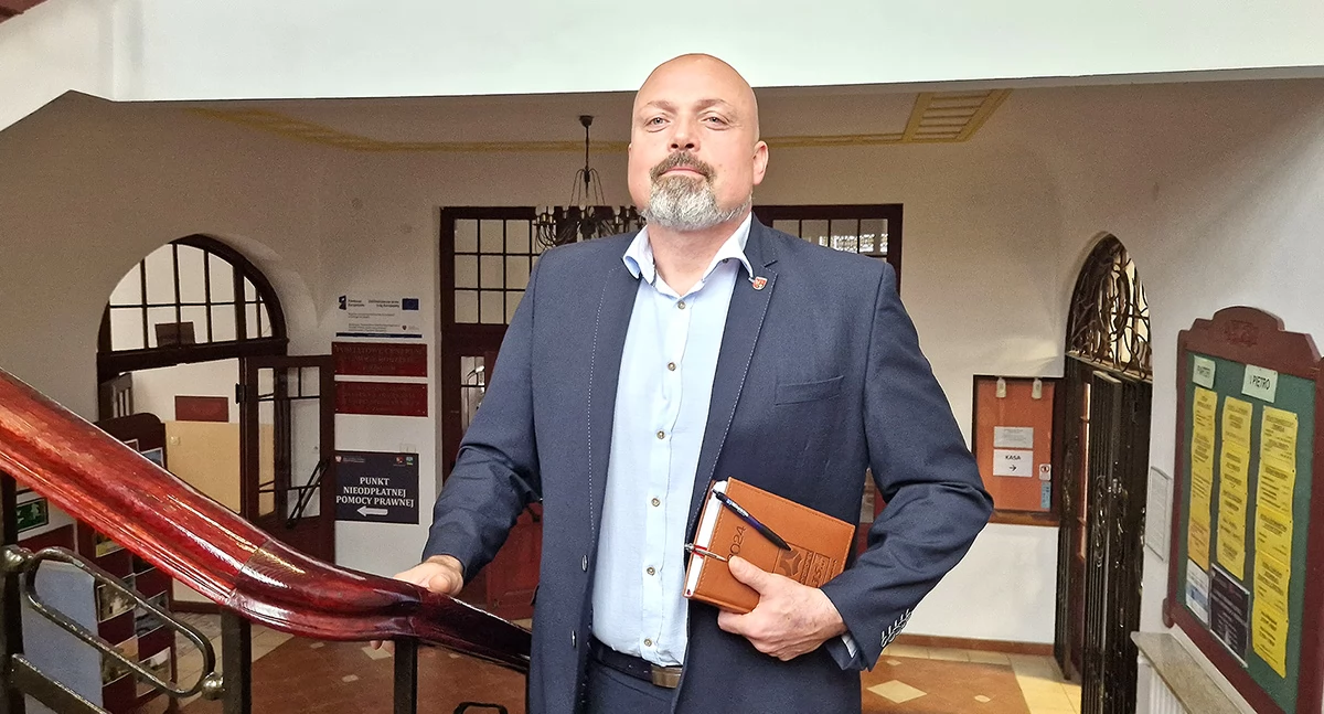 Administracja, [WIDEO] Rafał Filipkowski dyrektorem wydziału bezpieczeństwa promocji - zdjęcie, fotografia