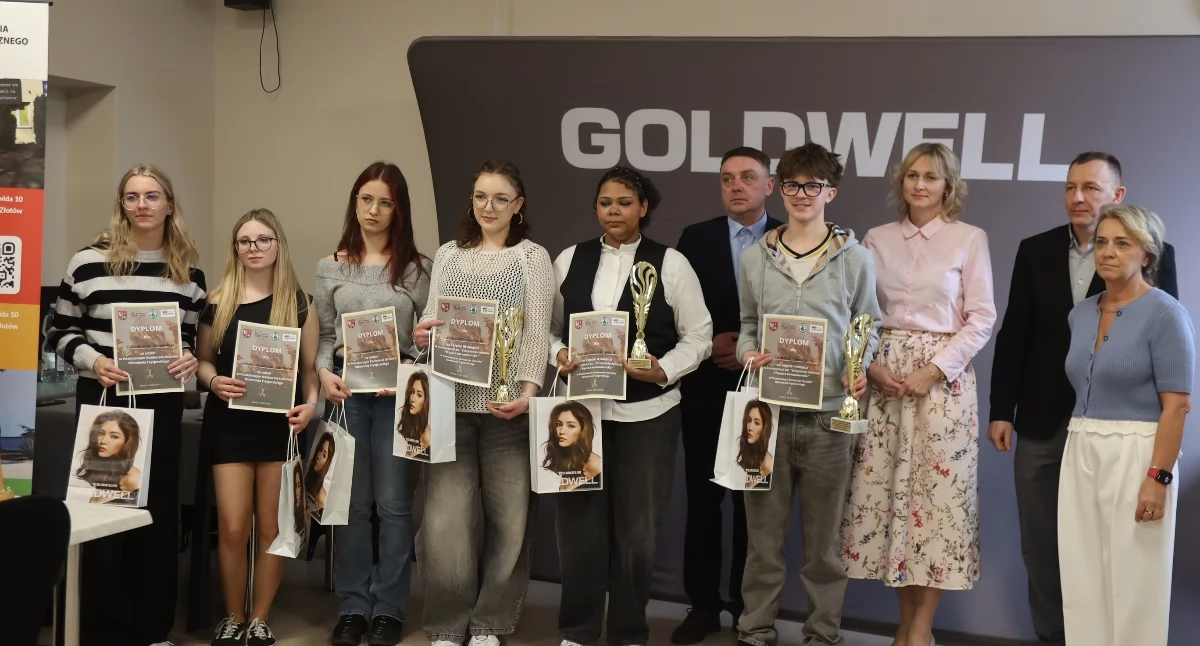 Edukacja, Młodzi fryzjerzy rywalizowali Złotowie - zdjęcie, fotografia