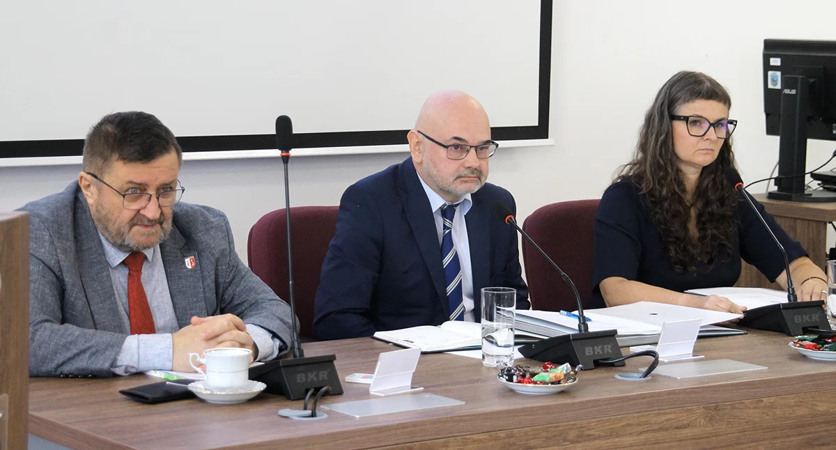 Administracja, Brudna prawda śmieciach dziś jutro! - zdjęcie, fotografia