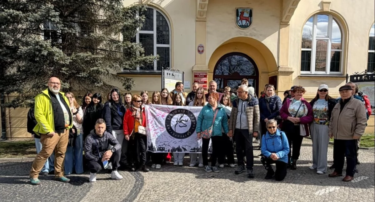 Ludzie losy pasje, Dominique wyruszył Złotowa Rozpoczął marsz Francji - zdjęcie, fotografia