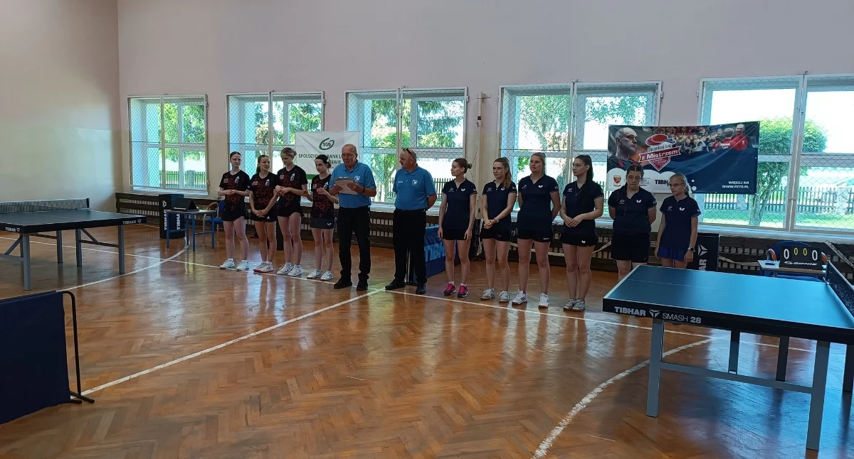 Tenis stołowy, Krajna uległa Gdańsk Teraz rewanż - zdjęcie, fotografia