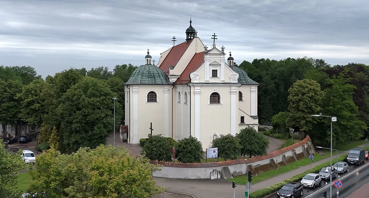 Kościół Religia, Tajemnica budowniczych złotowskiej latach poznaliśmy nazwiska - zdjęcie, fotografia