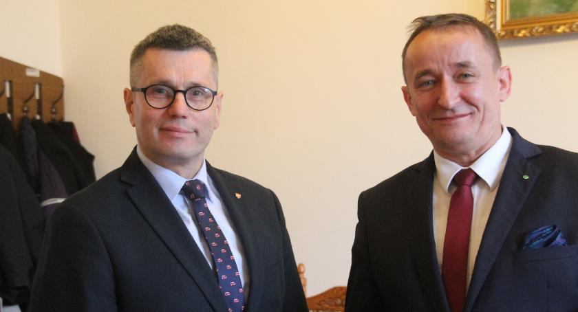 W kadencji 2018-2023 Henryk Szopiński nie będzie jedynym reprezentantem Złotowszczyny we władzach województwa. Mandat radnego sejmiku zdobył także Jarosław Maciejewski, który będzie jednym z trzech wiceprzewodniczących sejmiku