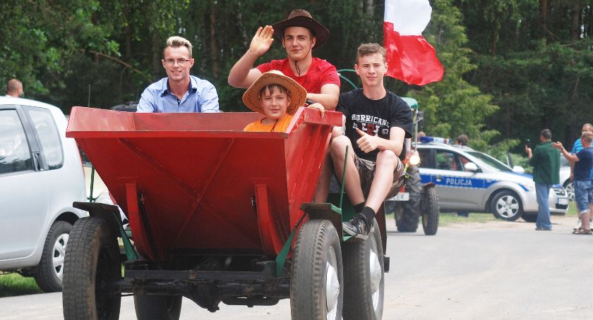 Zlot starych pojazdów w Walentynowie