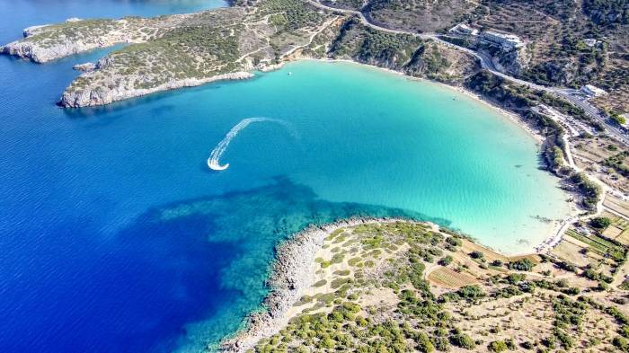 Plaża niedaleko Agios Nikolaos