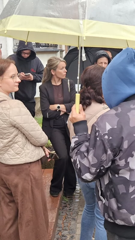Po co naprawdę dzielą dzieci w SP3? Rodzice i radni chcą wyjaśnień, dyrektor i burmistrz odpowiadają