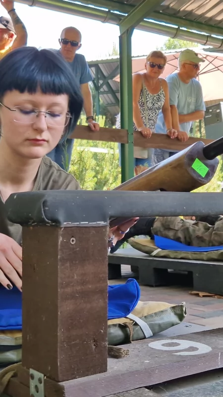 Złotów wycelował w dobrą zabawę. Pokolenia na strzelnicy