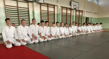 Tam sport i nauka języka idą w parze – letni obóz Aikido  