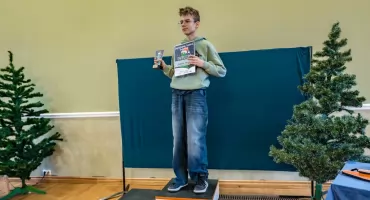 Złotowscy juniorzy sprawdzili się w świątecznych turniejach szachowych