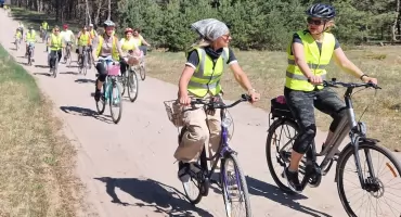 Rajd rowerowy w Starej Wiśniewce. Blisko 100 osób wsiadło na rowery! 