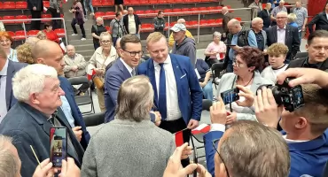 Morawiecki w Złotowie z Polską jednej prędkości