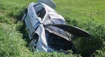 18-latek cudem wyszedł z tego cało. Opel roztrzaskał się pod Świętą