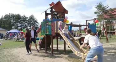 Dmuchańce, występy i rodzinne konkurencje. Tak bawiono się w Zakrzewie