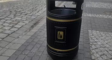 Nowe kosze na śmieci w Złotowie