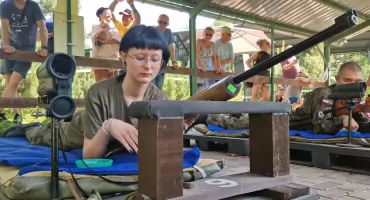 Złotów wycelował w dobrą zabawę. Pokolenia na strzelnicy
