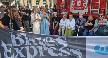 Blues Express, w drodze do Zakrzewa, zatrzymał się w Złotowie