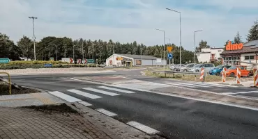 [WIDEO] Koniec przechodzenia „na skróty”. Przy Dino powstaje nowe przejście